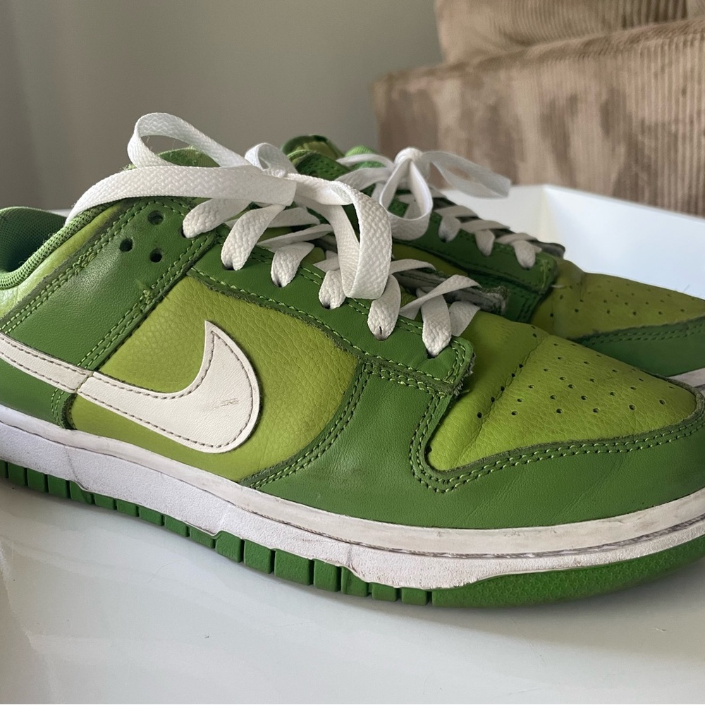 NIKE  cool unique sneakers. Size 7.5.